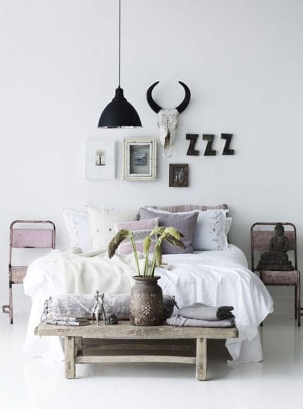 slaapkamer-inrichting-interieur-inspiratie-bed-woonaccesoires-interieurstijling-ideeen-dekbed-tafel-meubel-ladylemonade_nl3