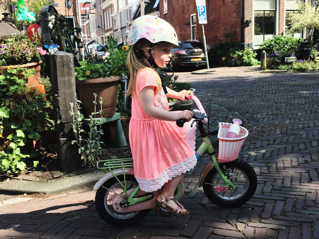 inleveren hanger huichelarij Op de fiets zonder zijwieltjes? Zo hebben wij het de kinderen geleerd!