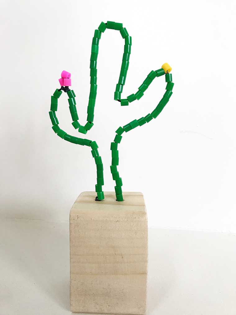 Knutselen met strijkkralen: Maak je eigen cactus bloempot of flamingo