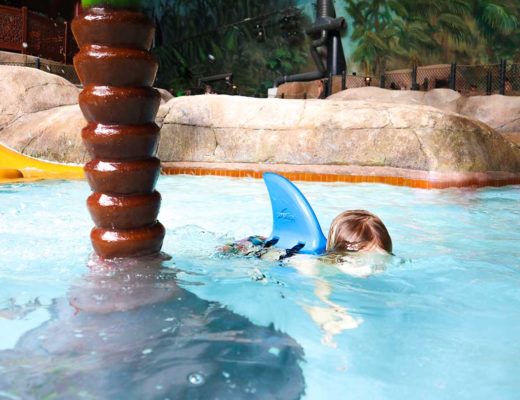 Zomer musthave: Zwemmen als een haai met de SwimFin zwemband