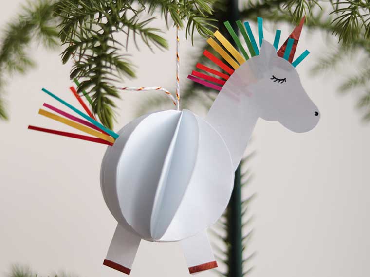 Kerstballen maken - Een 3D dinosaurus, flamingo en unicorn bal knutselen