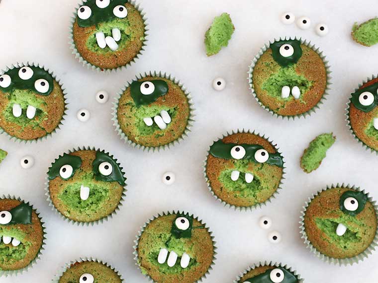 Monster cupcakes | Een griezelig leuke kindertraktatie!
